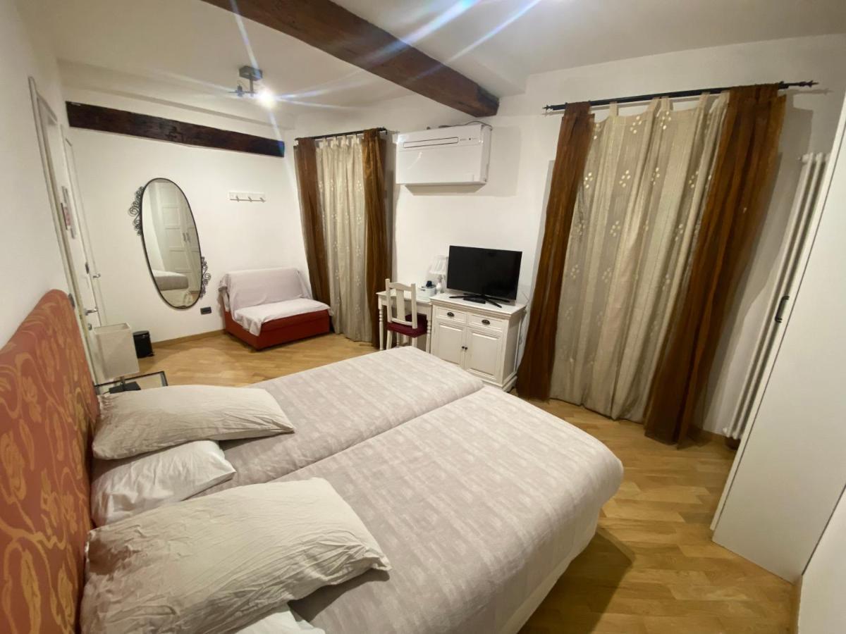 B&B And Home La Piazzetta Della Pioggia Bologna Eksteriør bilde