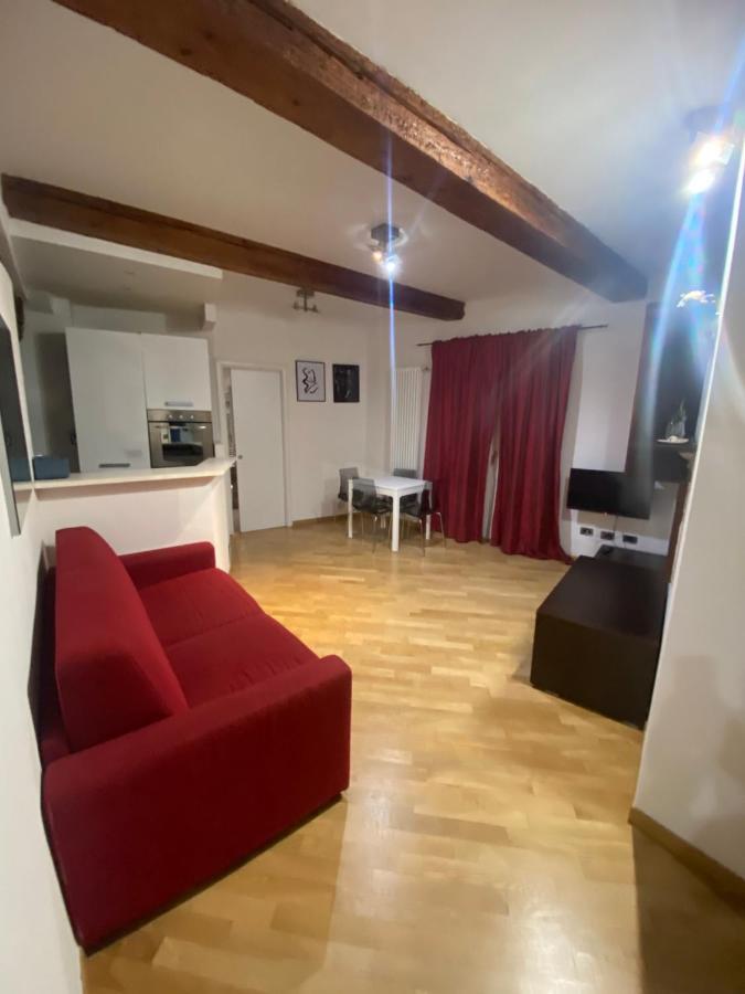 B&B And Home La Piazzetta Della Pioggia Bologna Eksteriør bilde