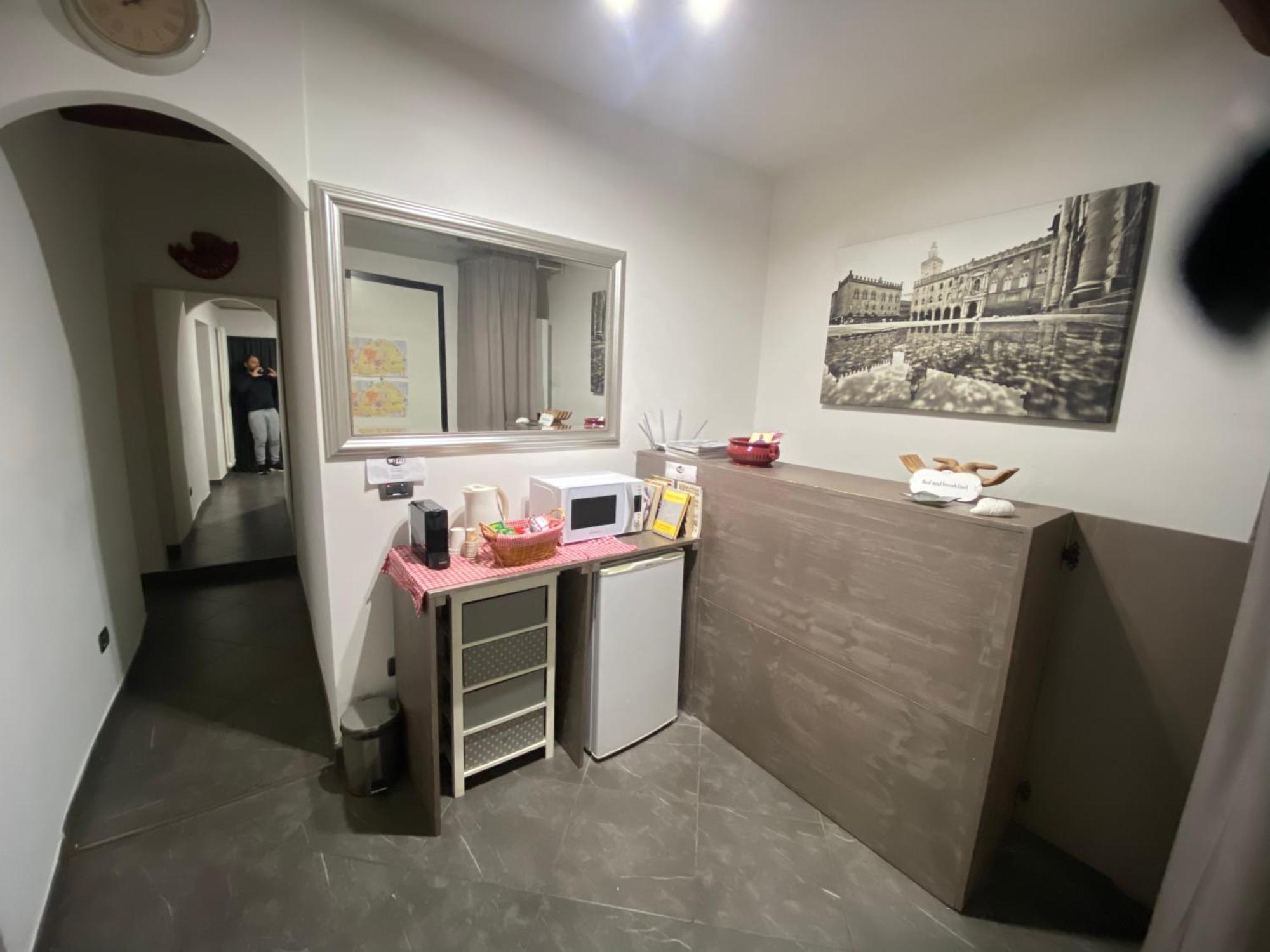 B&B And Home La Piazzetta Della Pioggia Bologna Eksteriør bilde
