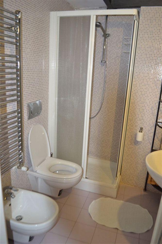 B&B And Home La Piazzetta Della Pioggia Bologna Eksteriør bilde